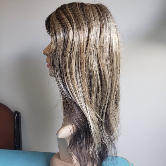 Long Wig - Stevie by Amore - Picture 2 of 11